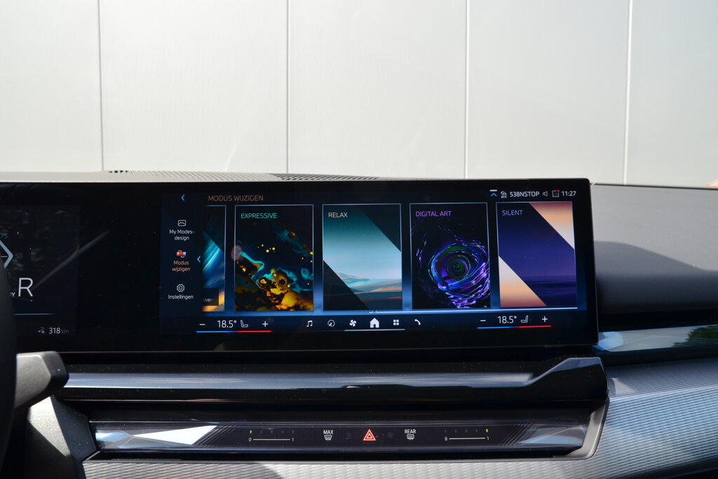 BMW i5 46