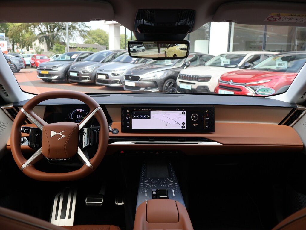 DS  No8 97,2 kWh 350PK AWD Long Range Étoile Absulute Comfort Tech, Rijk - Afbeelding 5