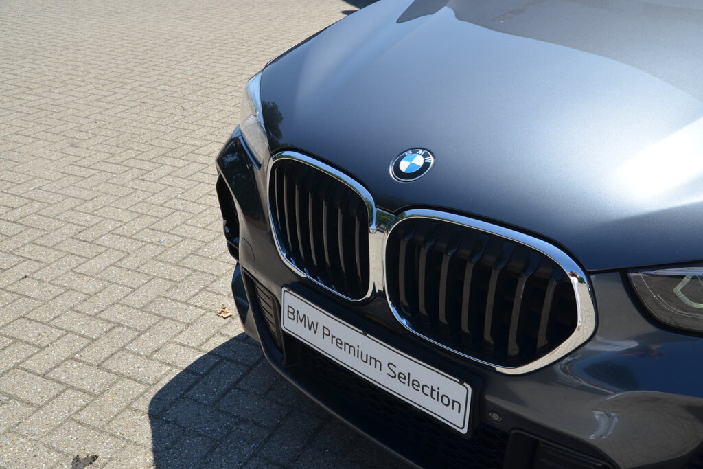 BMW X1 16