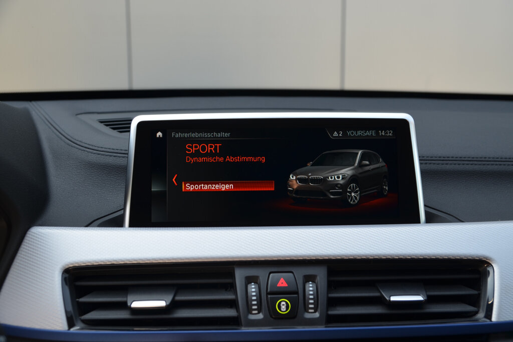 BMW X1 41