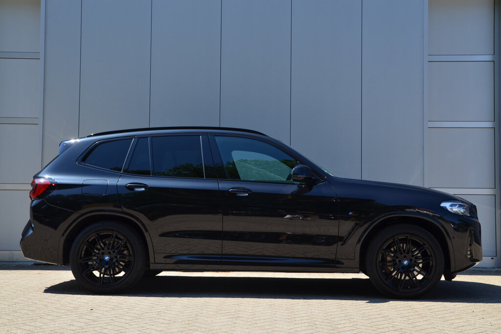 BMW X3 7