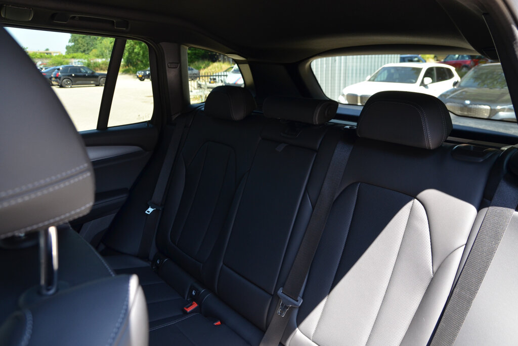 BMW X3 25