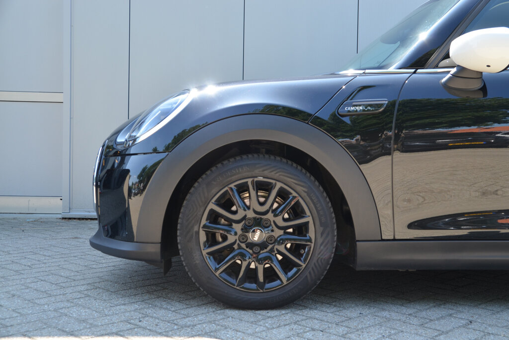 MINI Cooper 17