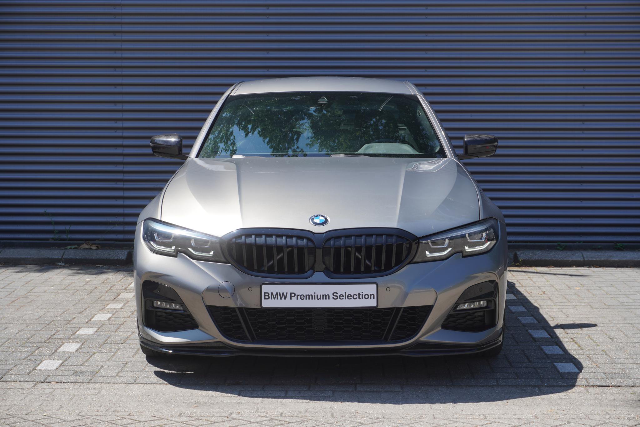 BMW 3 Serie Sedan 330e - Afbeelding 3