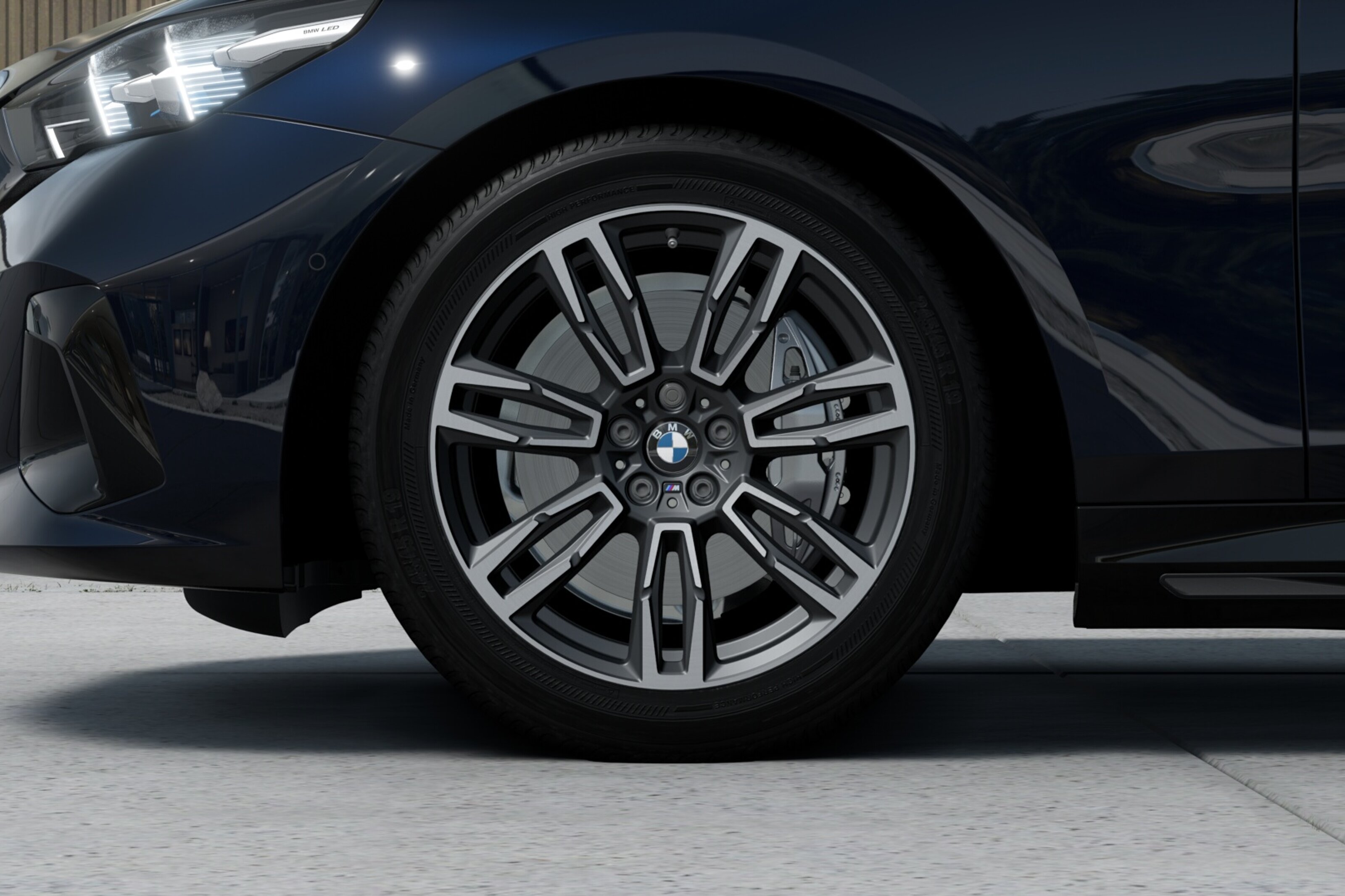 BMW i5 6