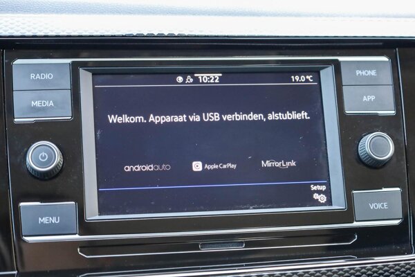 Apple Carplay/Android Auto