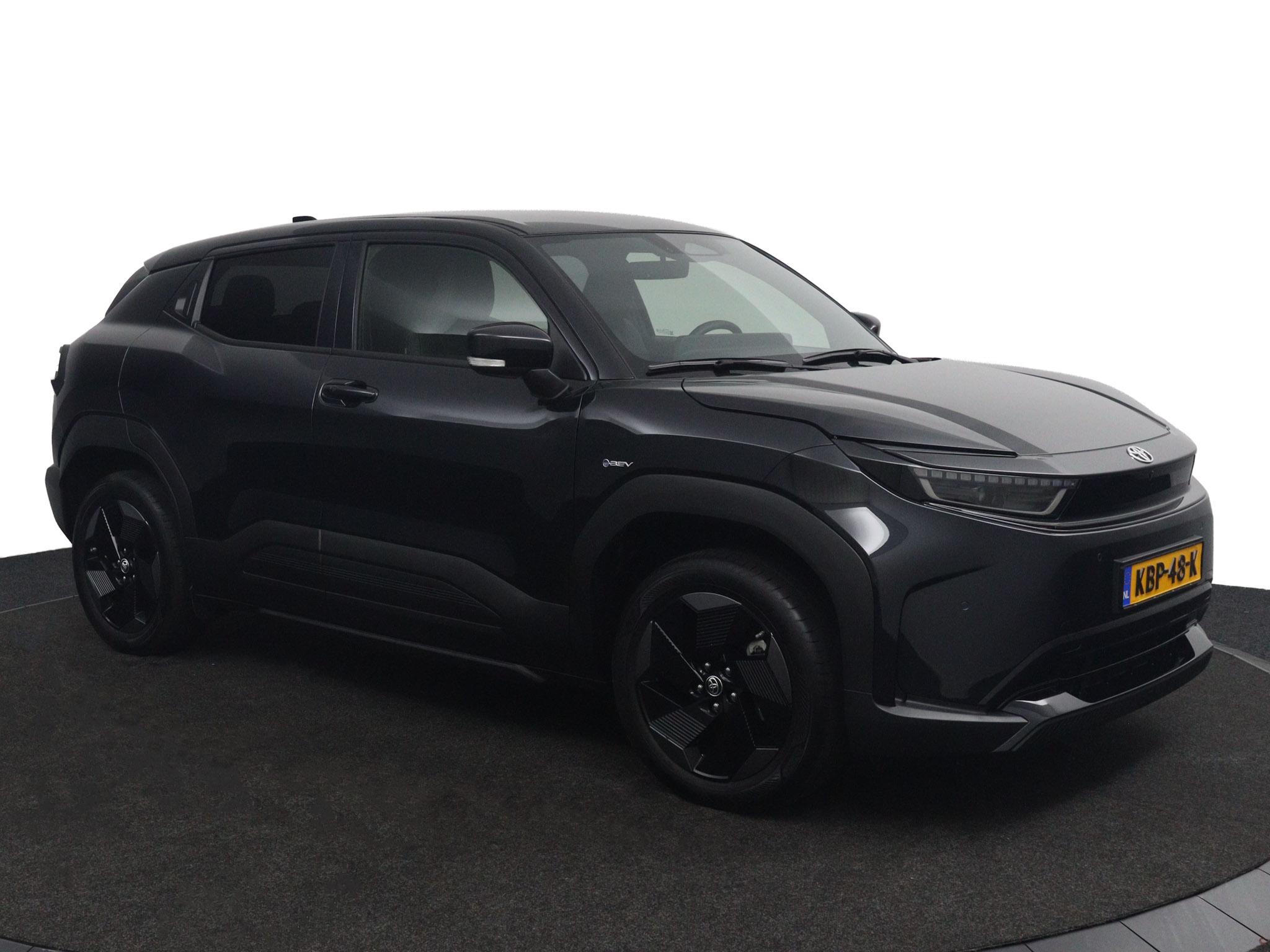 Toyota Urban Cruiser Dynamic 61 kWh - Afbeelding 3