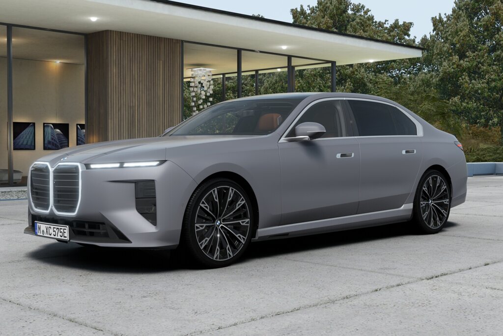 BMW i7 1