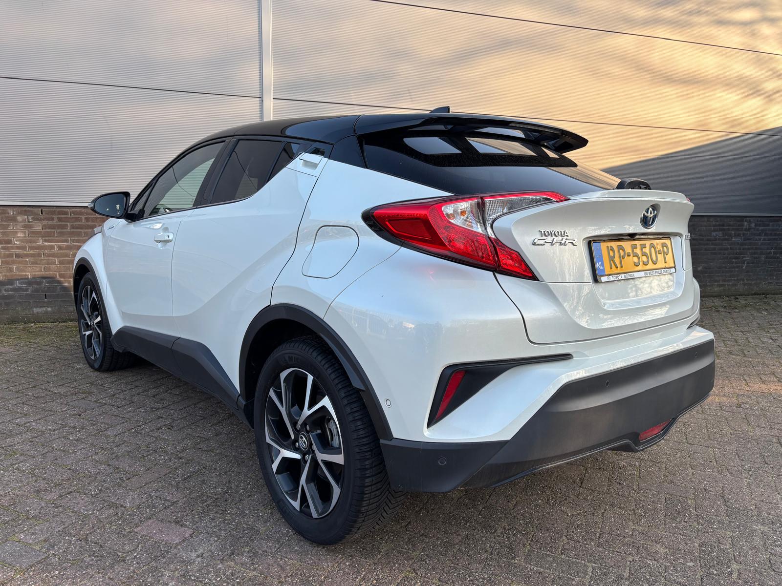 Toyota C-HR 1.8 Hybrid Bi-Tone Apple Car Play Android Auto - Afbeelding 5