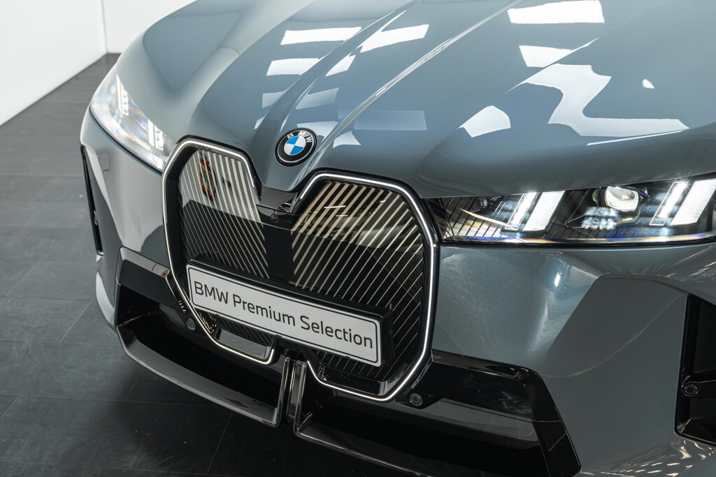 BMW iX 40
