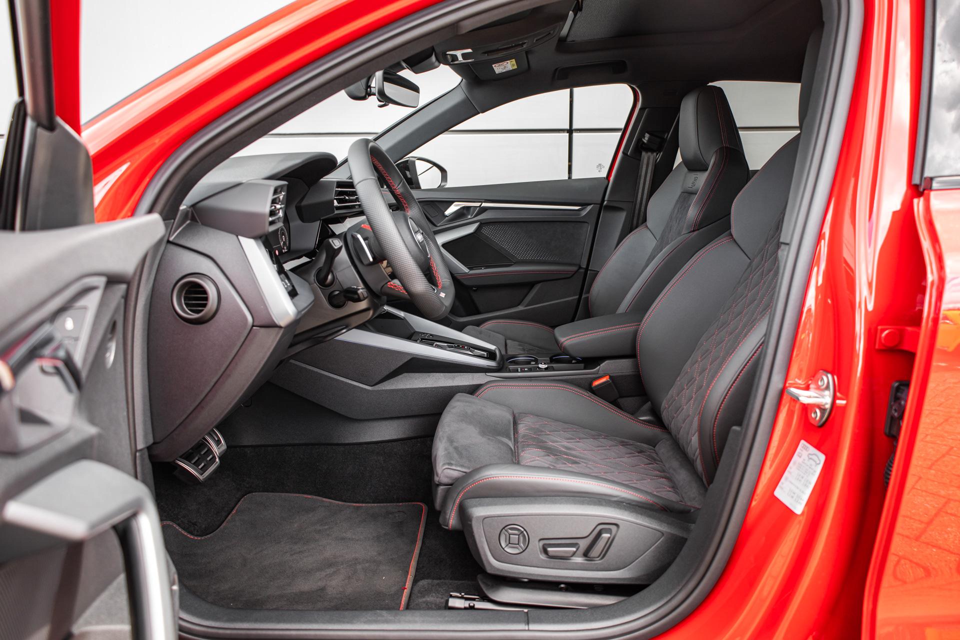 Audi A3 Sportback 45 TFSIe 272pk S edition Competition - Afbeelding 4