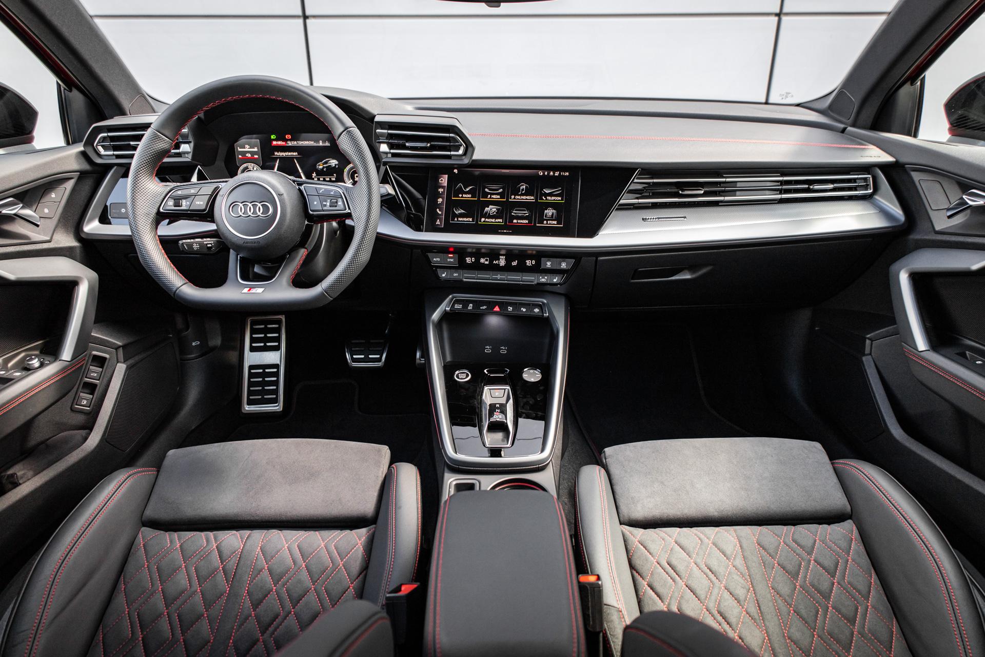 Audi A3 Sportback 45 TFSIe 272pk S edition Competition - Afbeelding 5