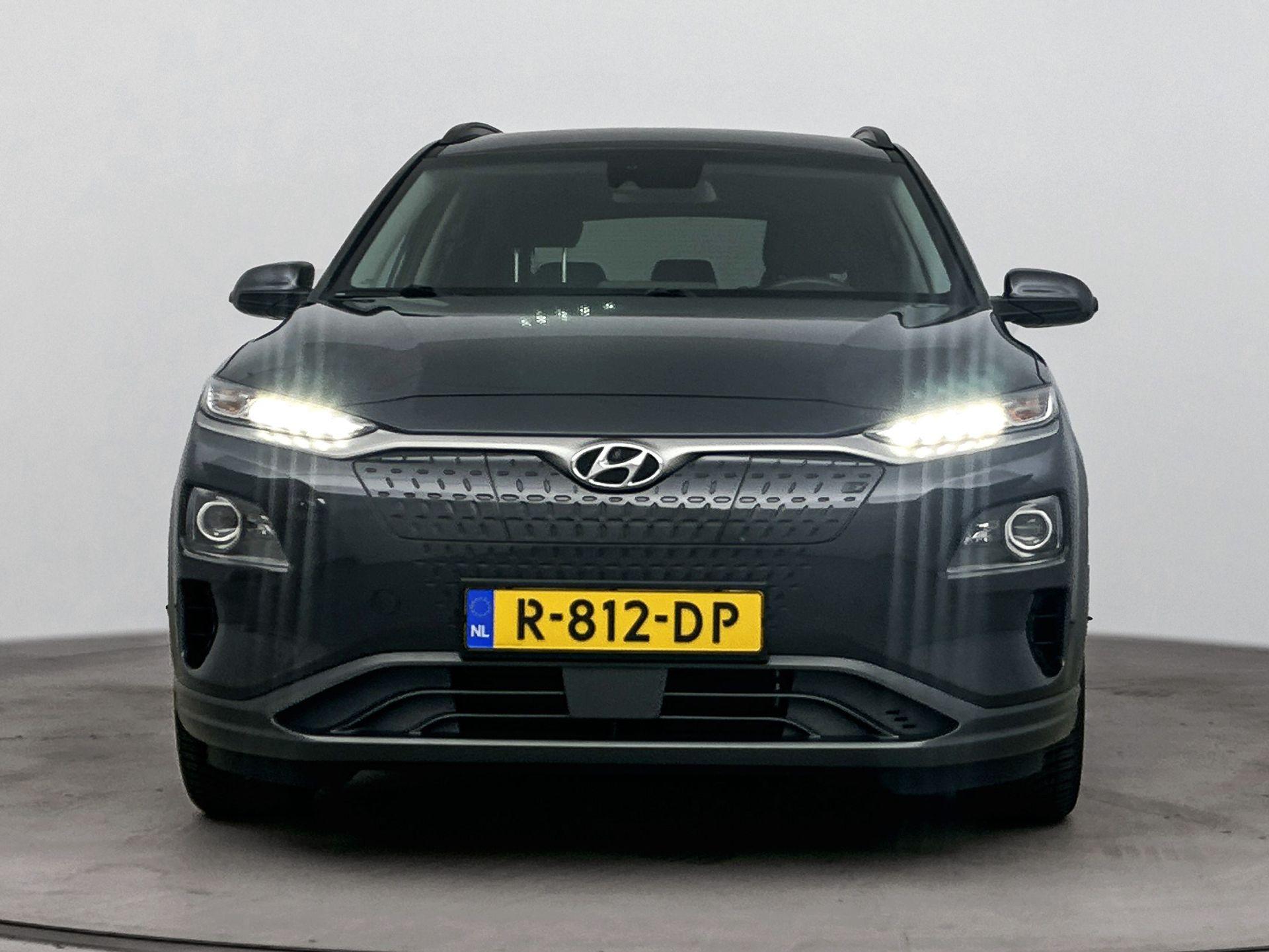 Hyundai Kona EV COMFORT SMART 64 kWh - Afbeelding 5