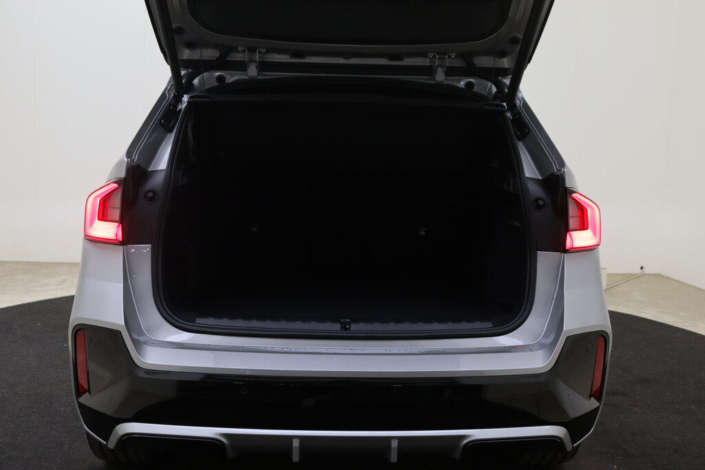 BMW X1 52