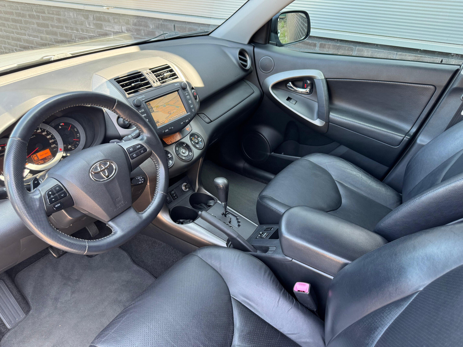 Toyota RAV4 2.0 VVTi Executive Business - Afbeelding 4