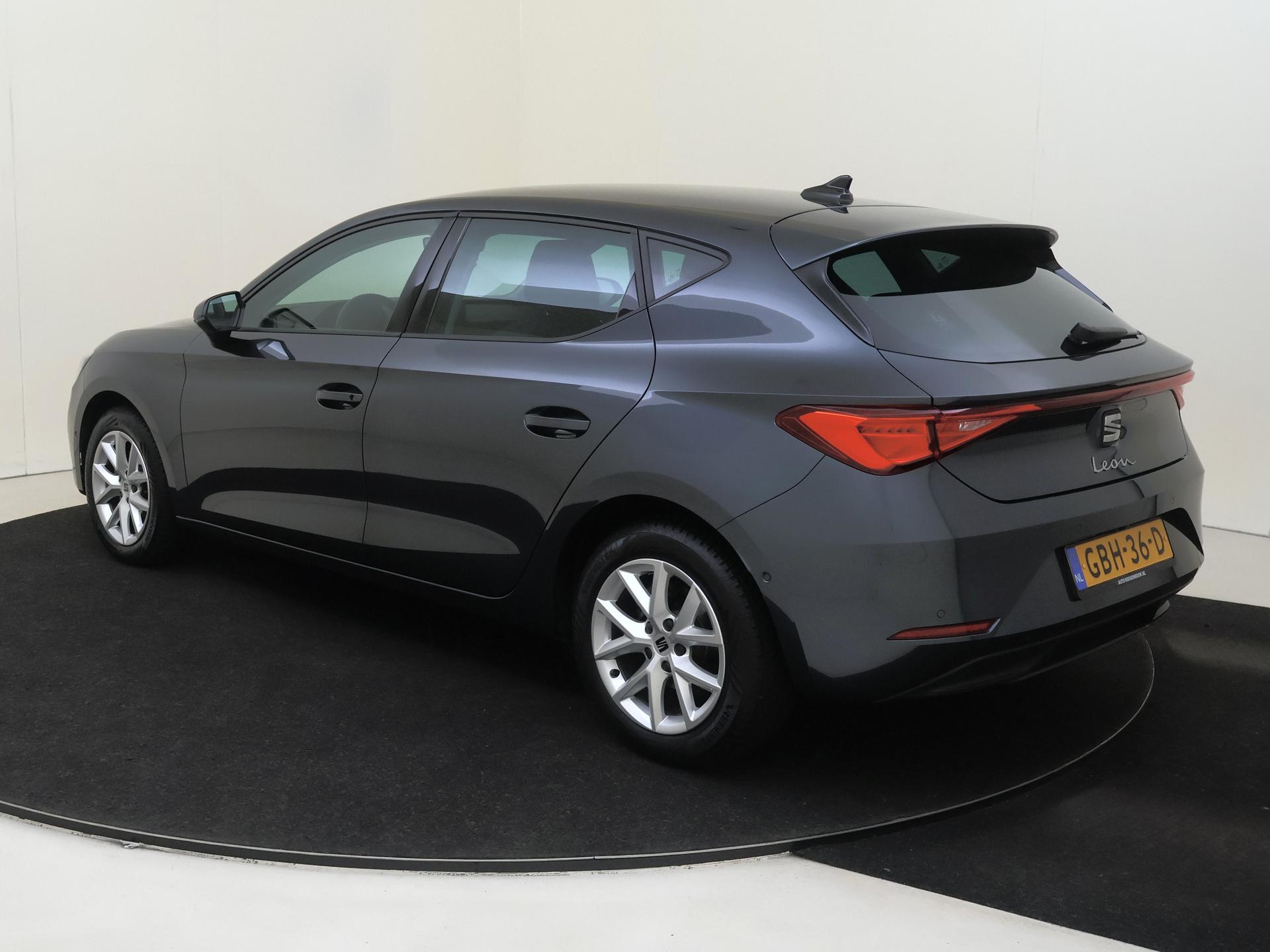 SEAT León
