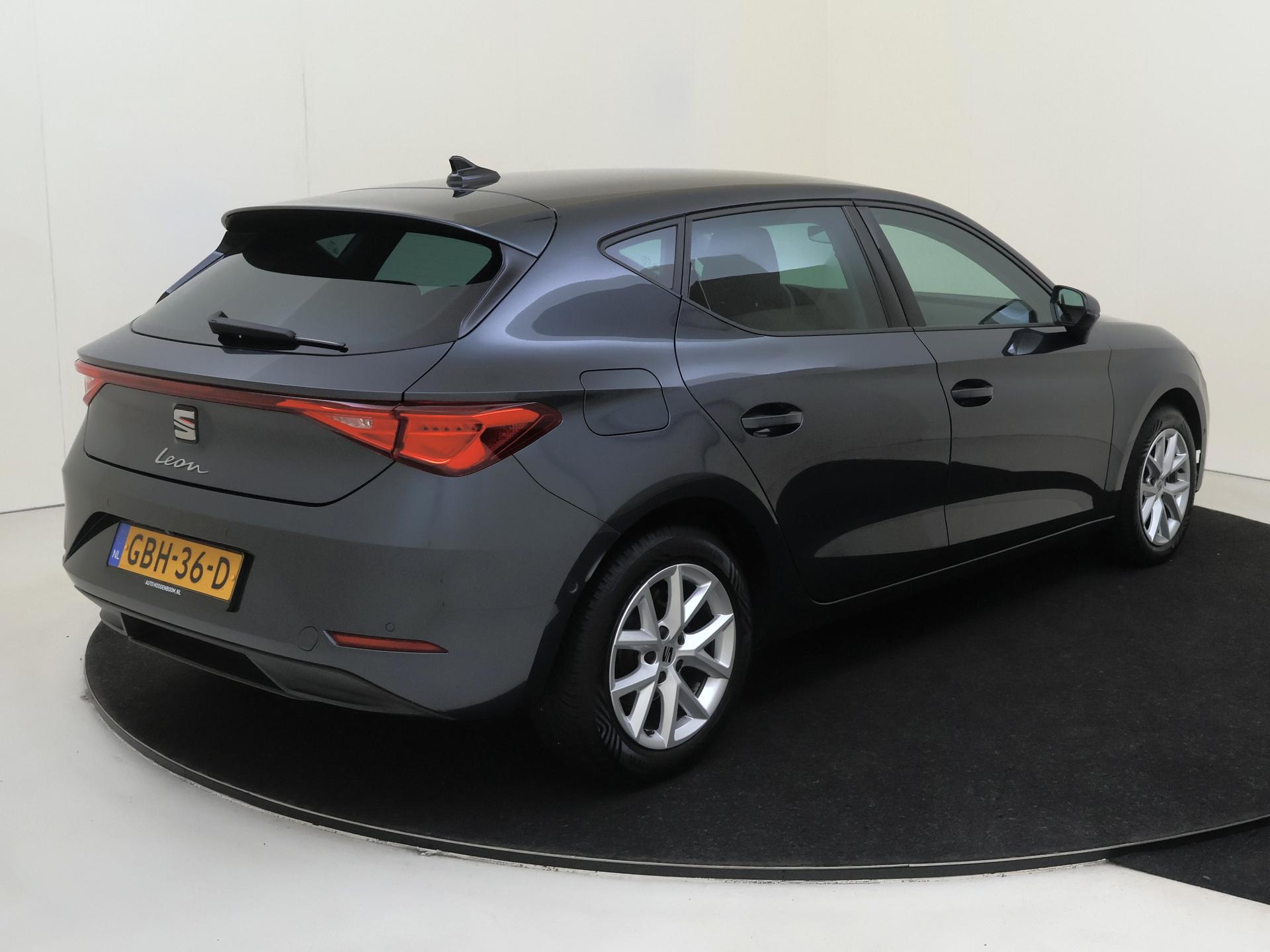 SEAT León