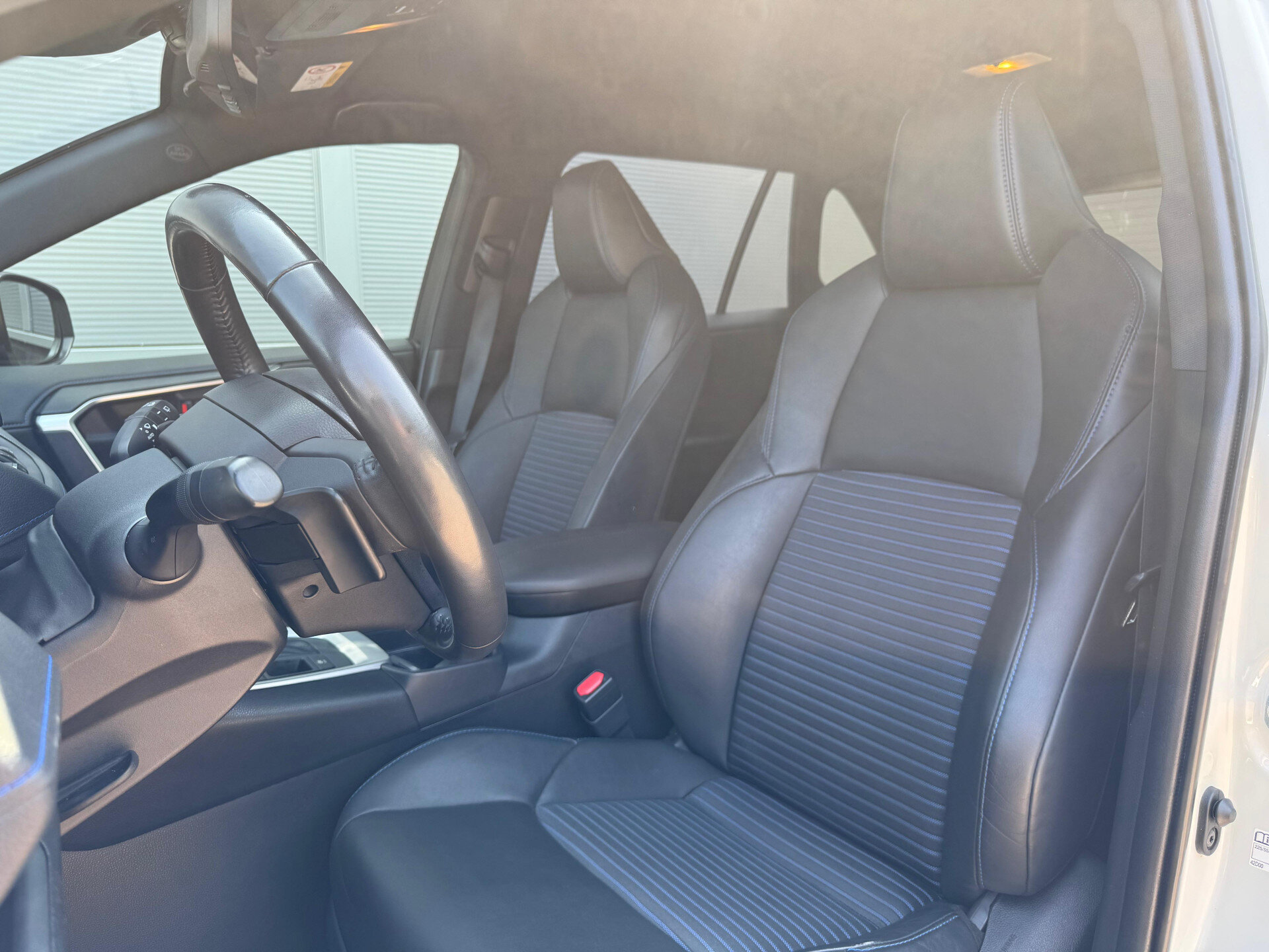 Toyota RAV4 2.5 Hybrid Bi-Tone - Afbeelding 5