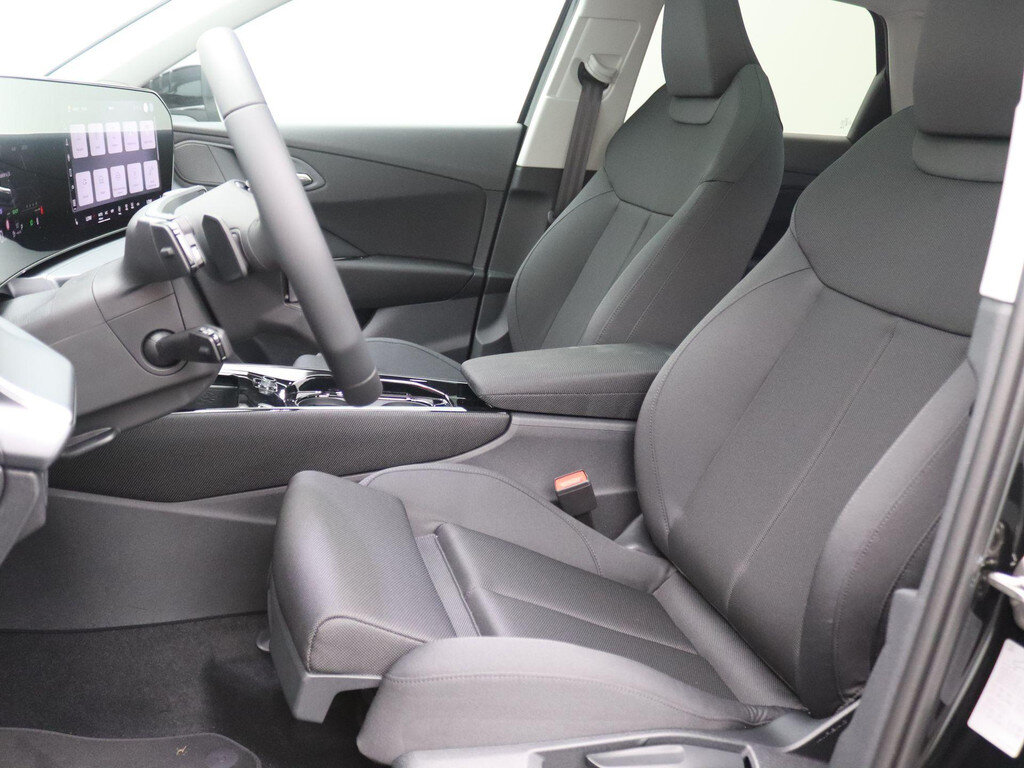 Audi Q3 1.5 200kW e-hybrid Advanced edition 272 PK Panorama Dak, Trekhaak, Navigatie, Keyless, Stoel & Stuurverwarming, Full Led koplampen, 20 inch Velgen Audi Sport - Obraz 5