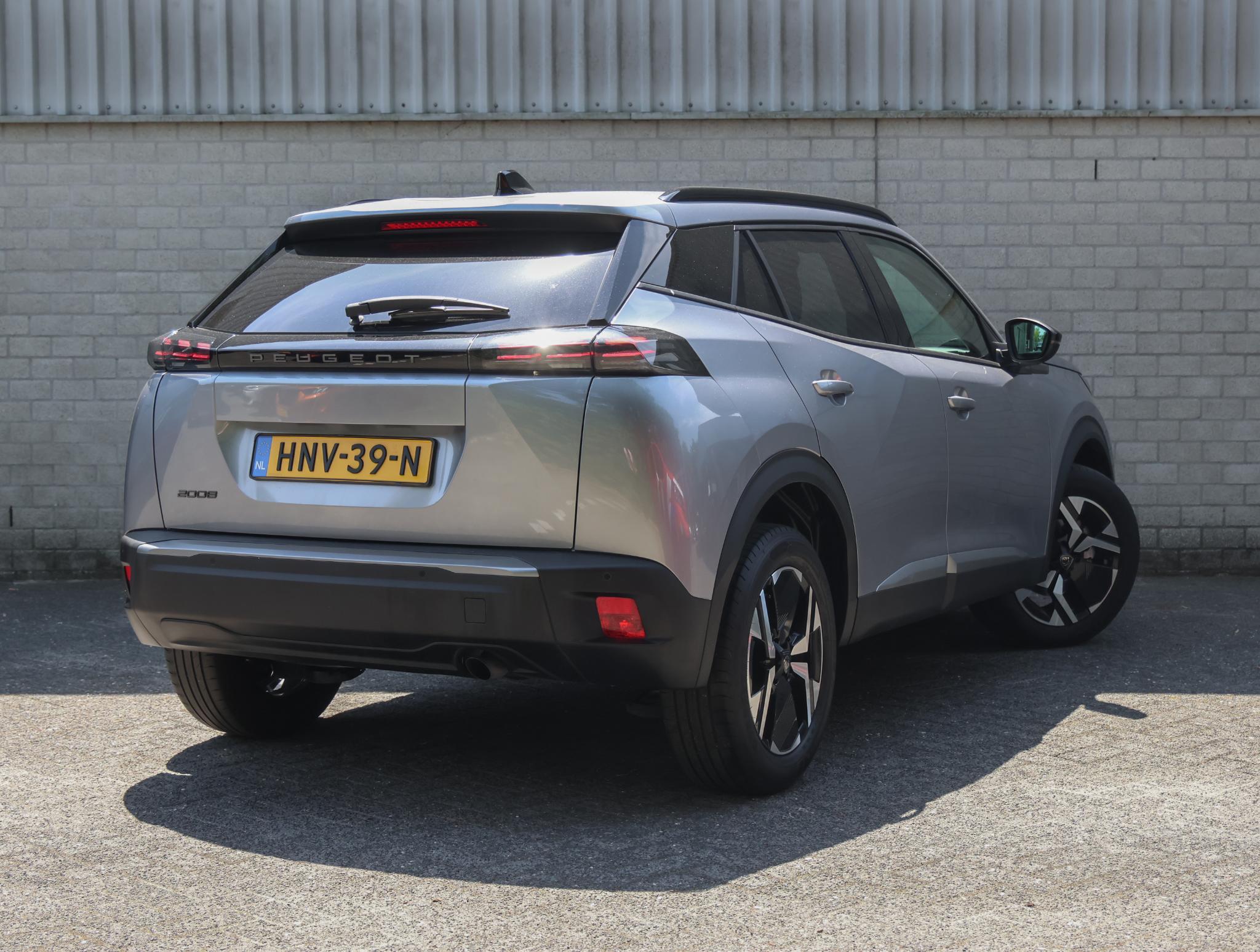 Peugeot 2008 SUV 1.2 100pk Allure - Afbeelding 3