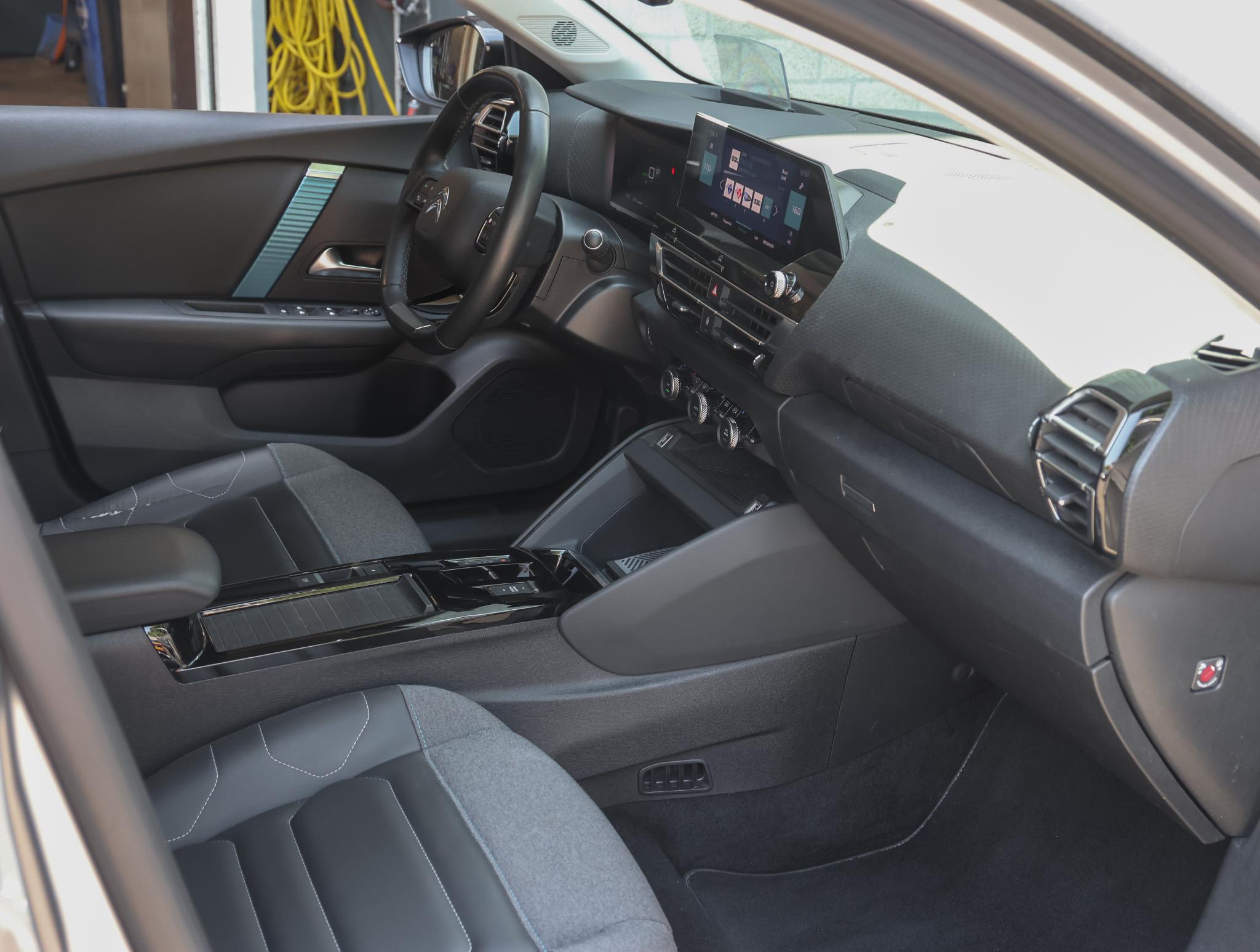 Citroën ë-C4