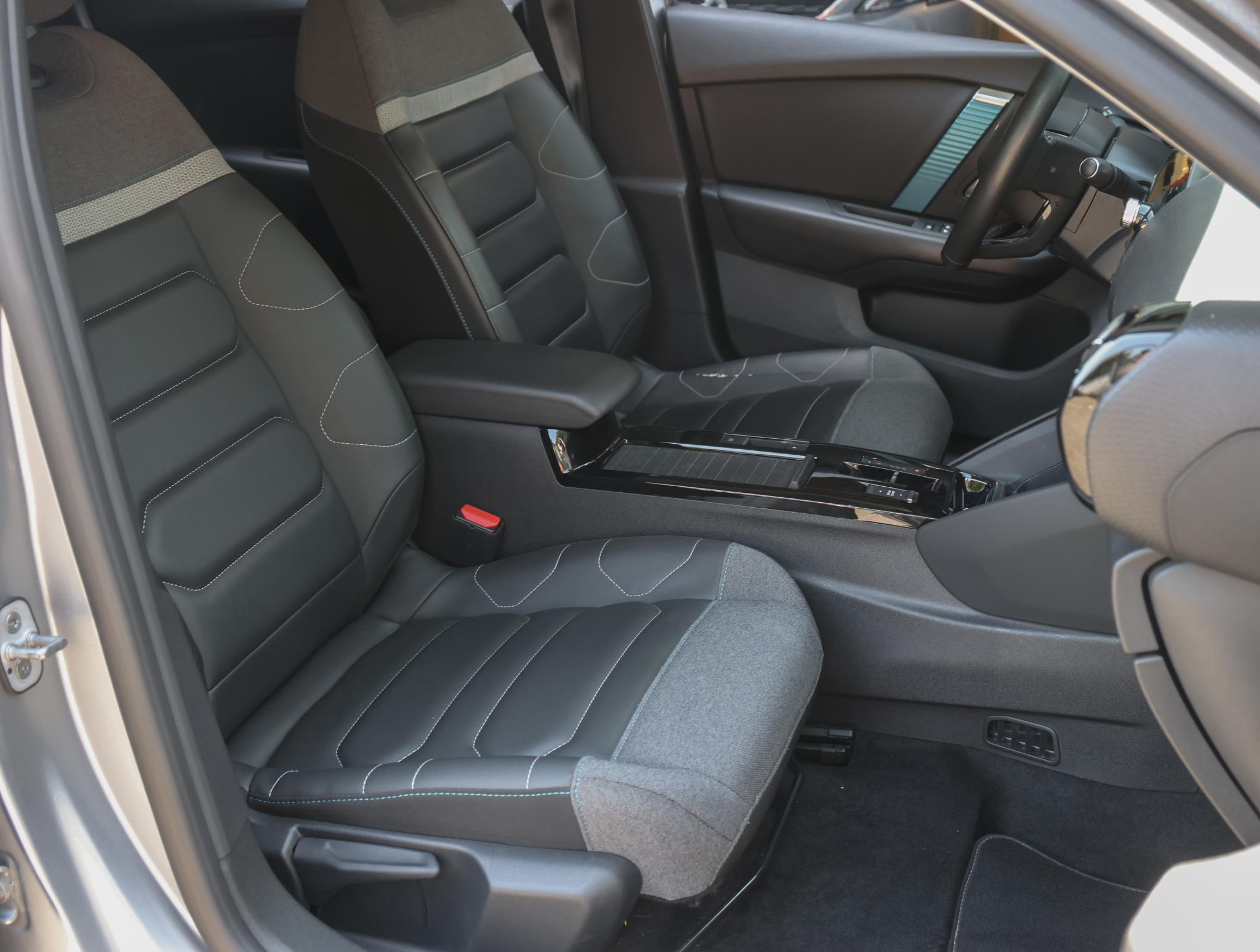 Citroën ë-C4
