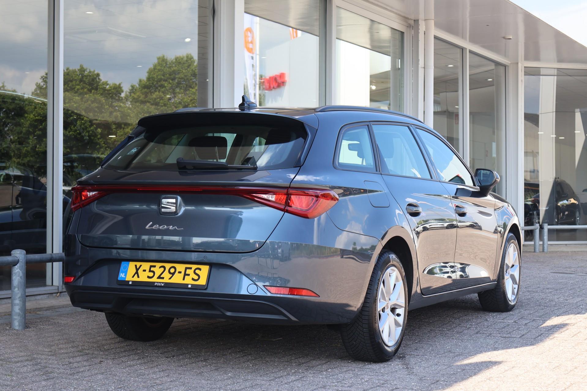 SEAT León