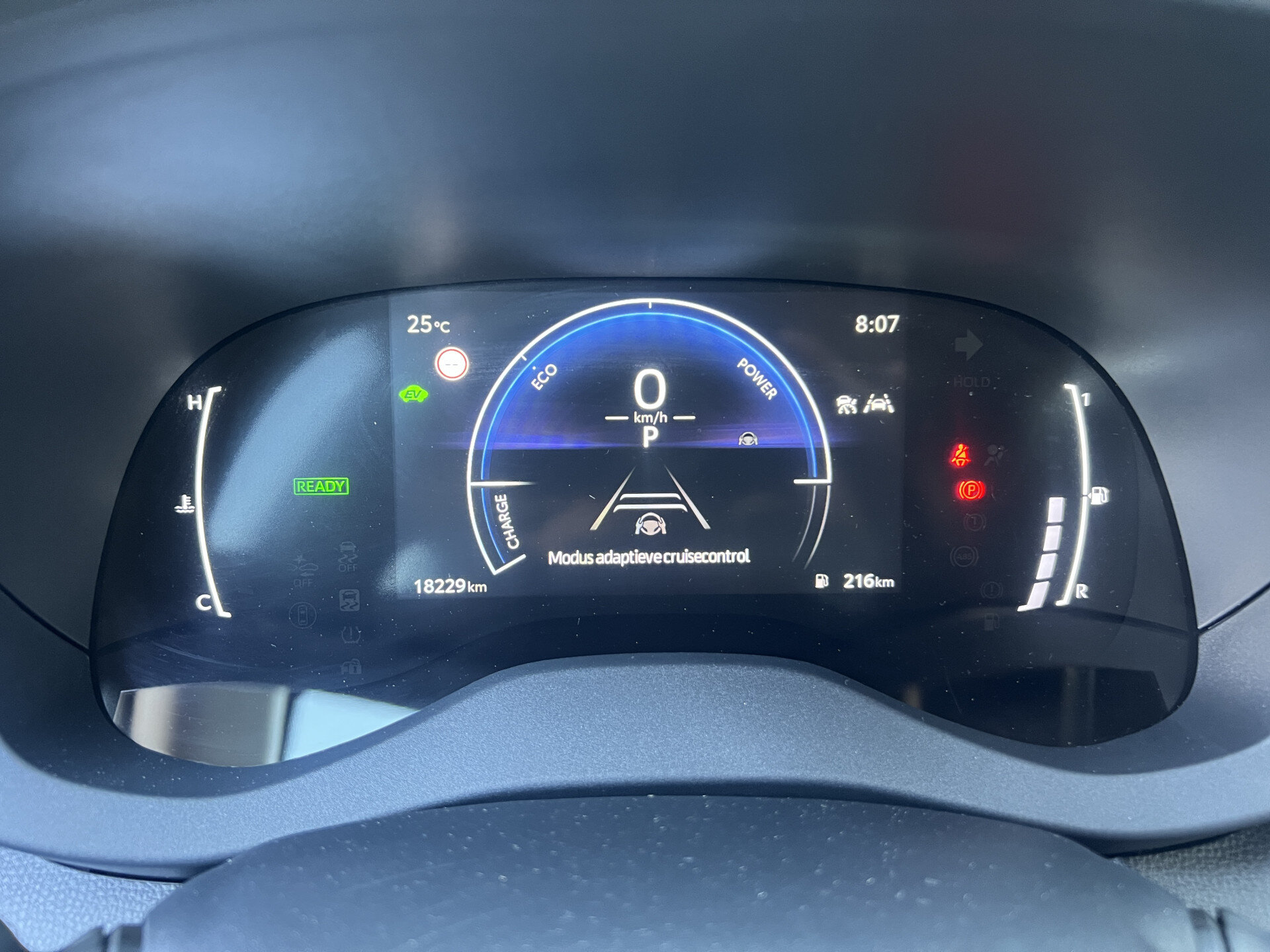 Toyota Yaris Cross 1.5 Hybrid 115 Active Plus - Afbeelding 4