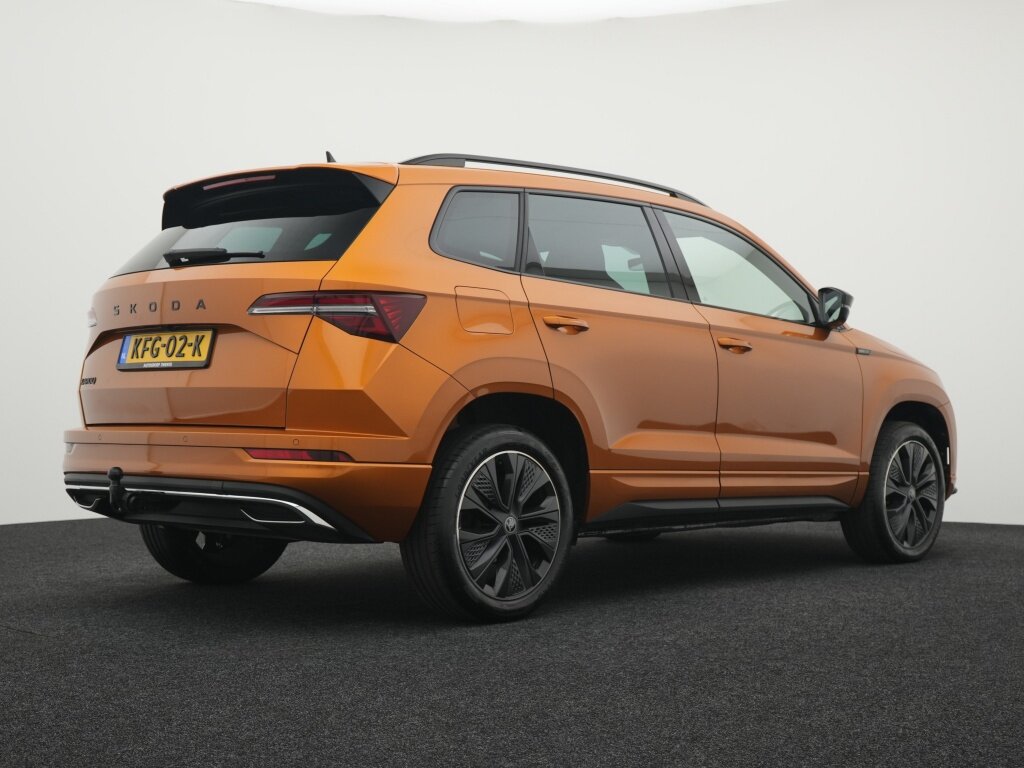 Škoda Karoq 1.5 TSI Sportline Business Automaat | Trekhaak | Private lease 669 per maand - Afbeelding 2