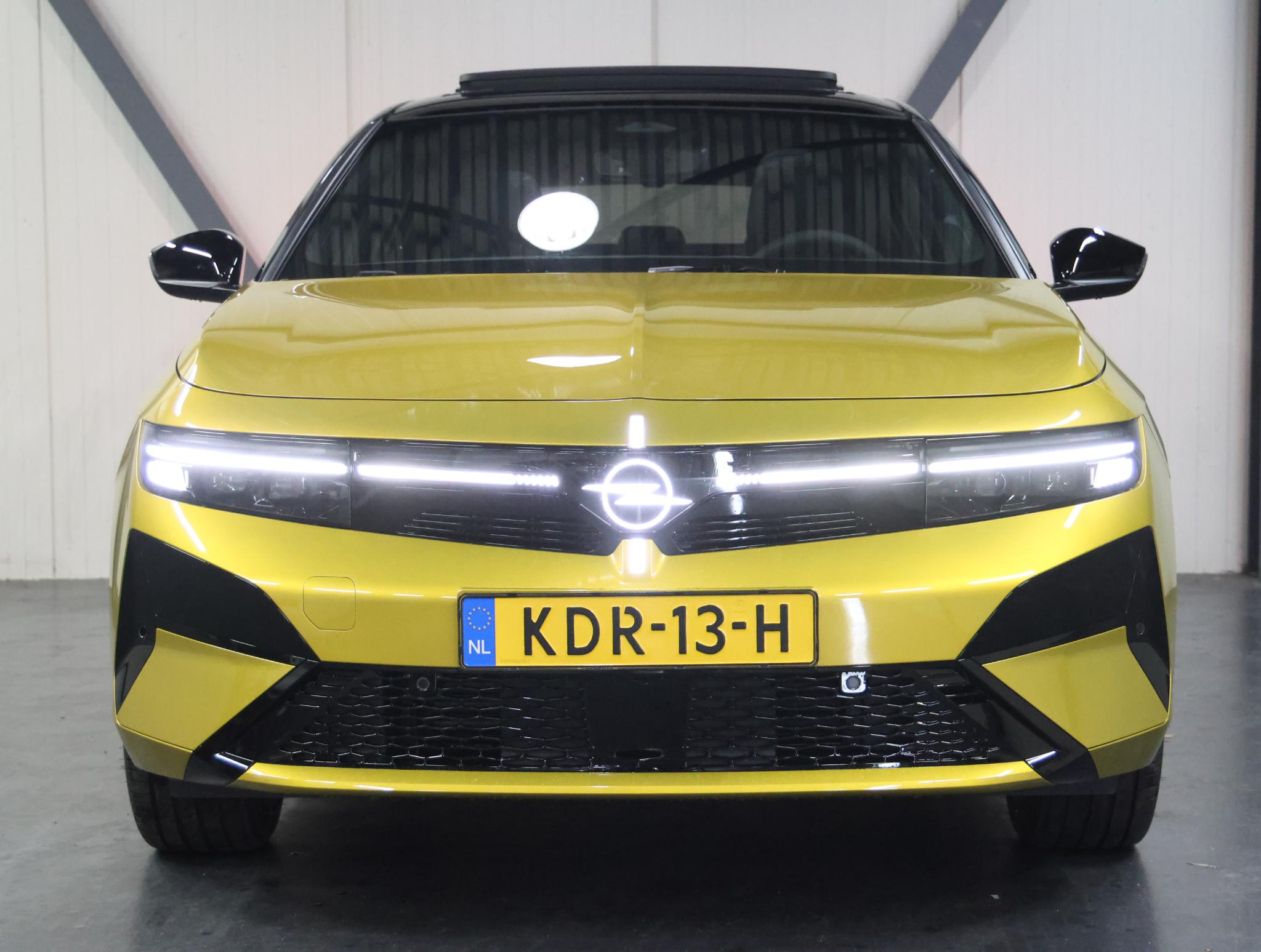 Opel Astra Electric 58 kWh 156PK Ultimate - Afbeelding 4