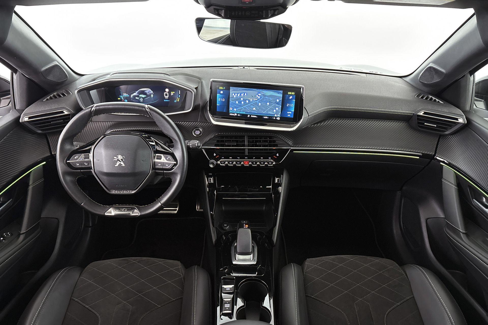 Peugeot e-208