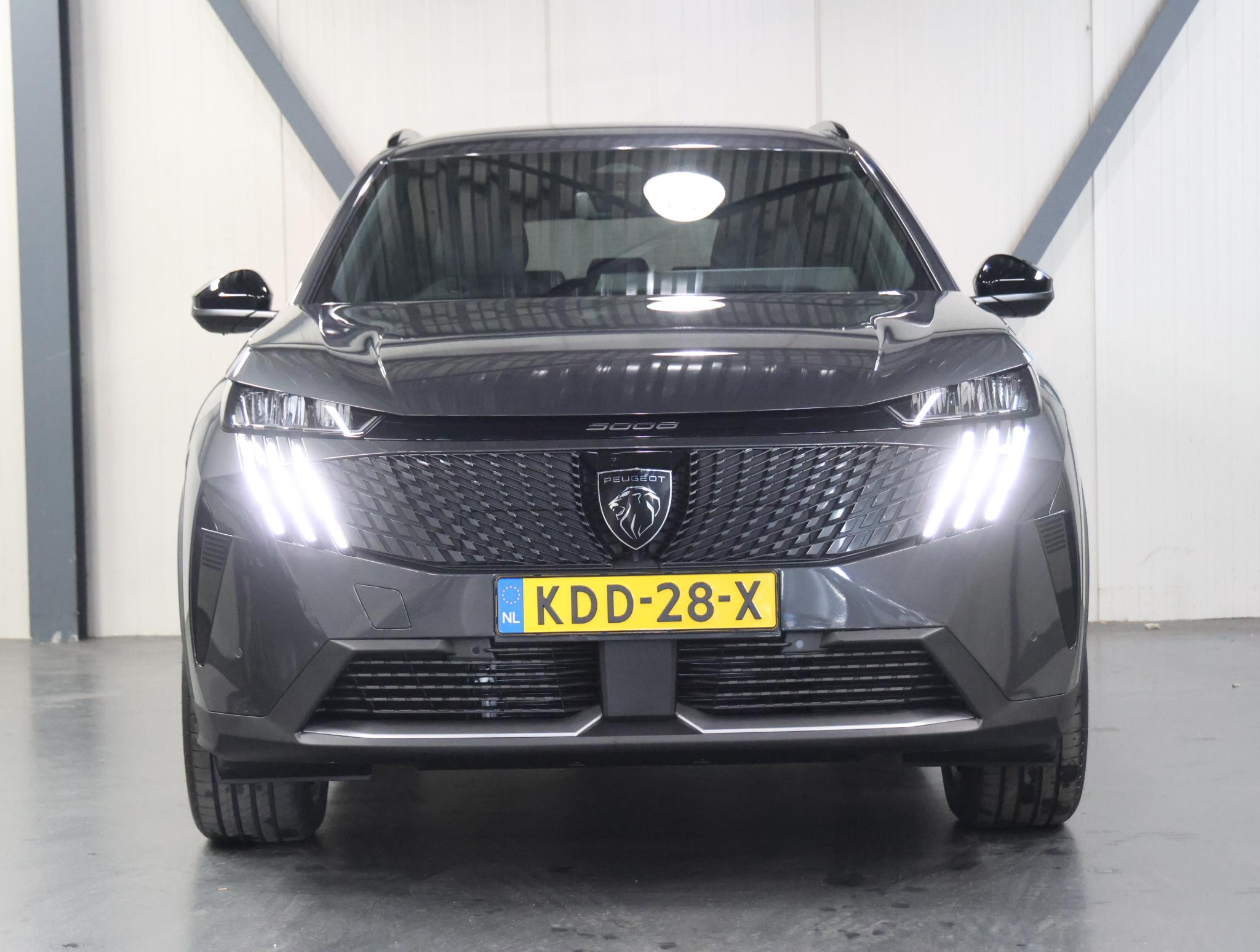 Peugeot e-5008 Allure Long Range 97 kWh 230PK 7p - Afbeelding 4