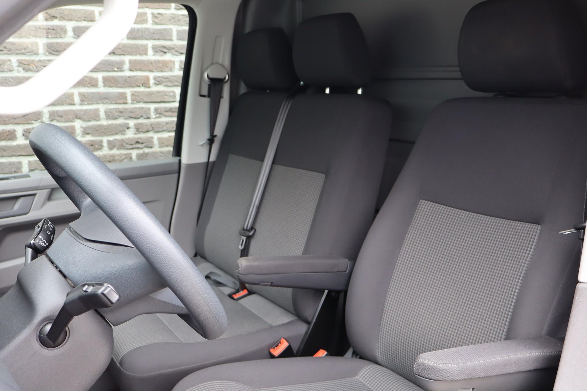 Volkswagen Transporter 2.0 TDI 150pk DSG L2H1 - Afbeelding 4