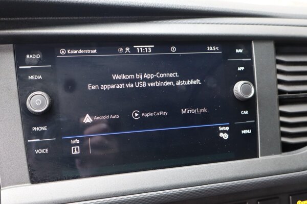 Apple Carplay/Android Auto