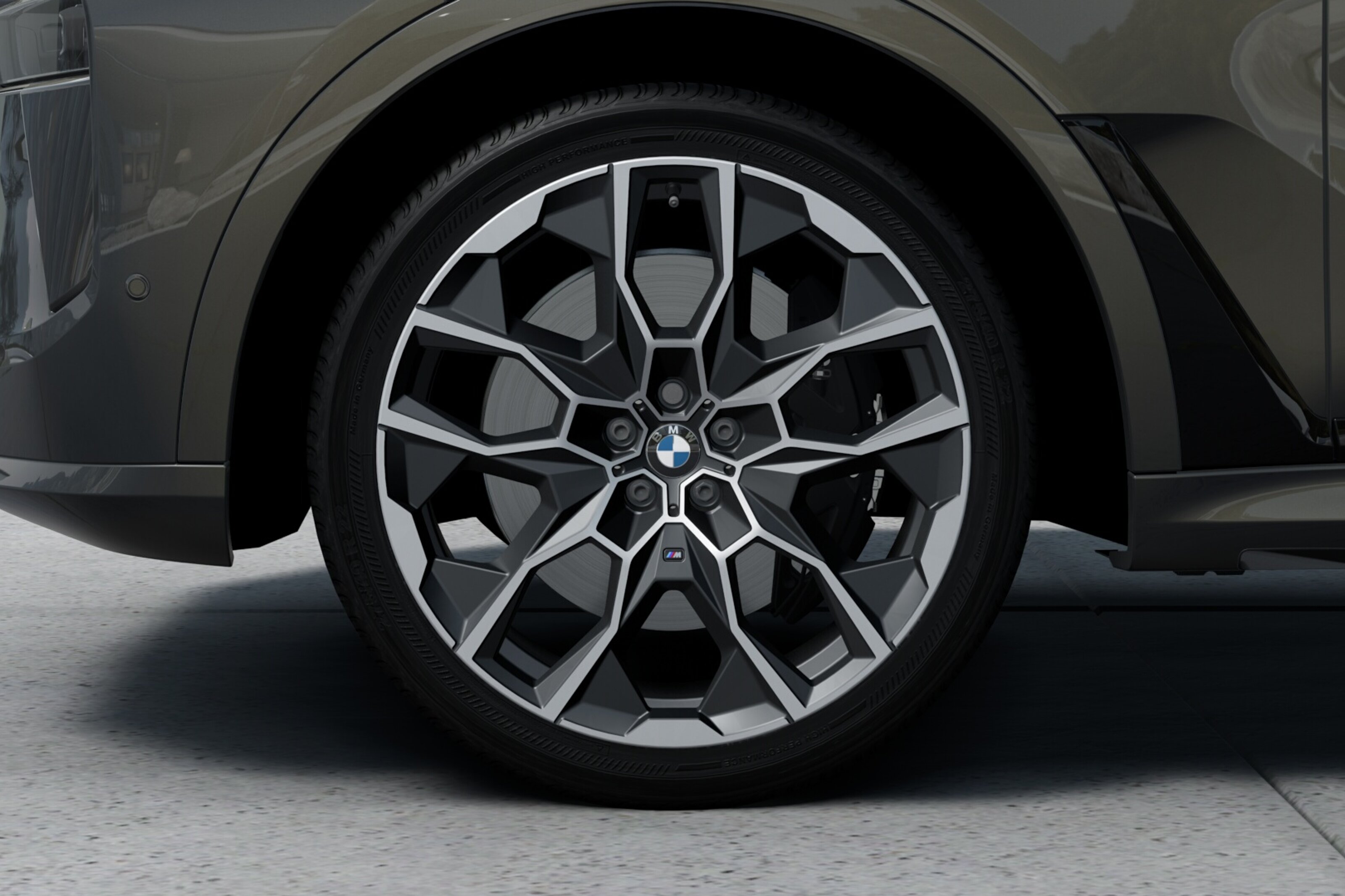 BMW X7 6