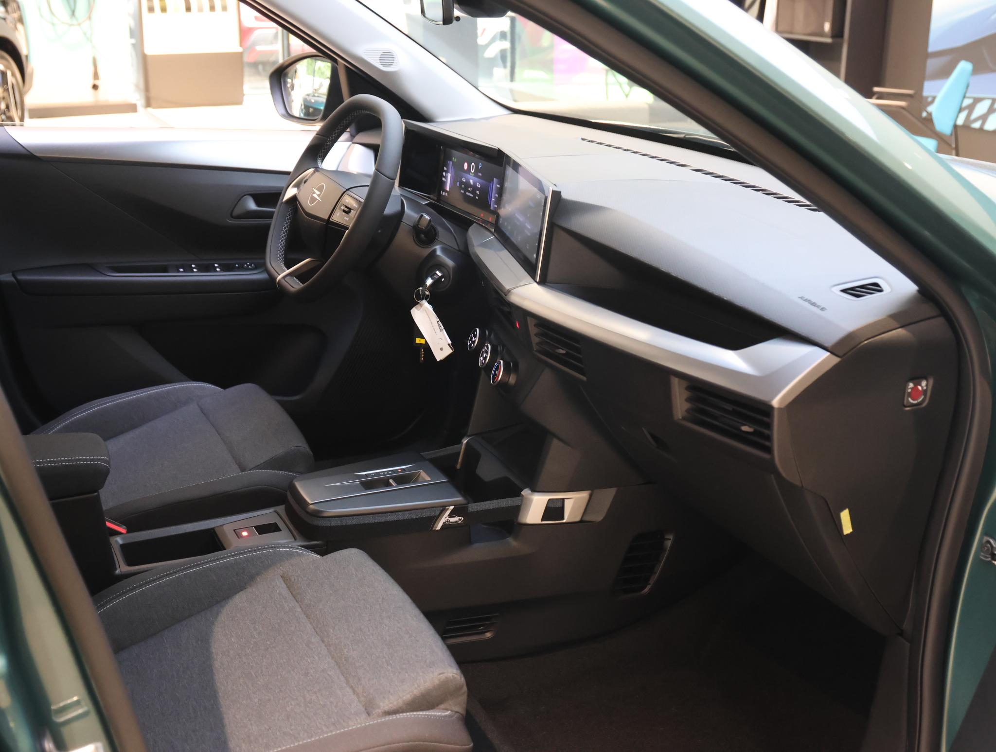 Opel Frontera SUV Edition Electirc 44 kWh - Afbeelding 4