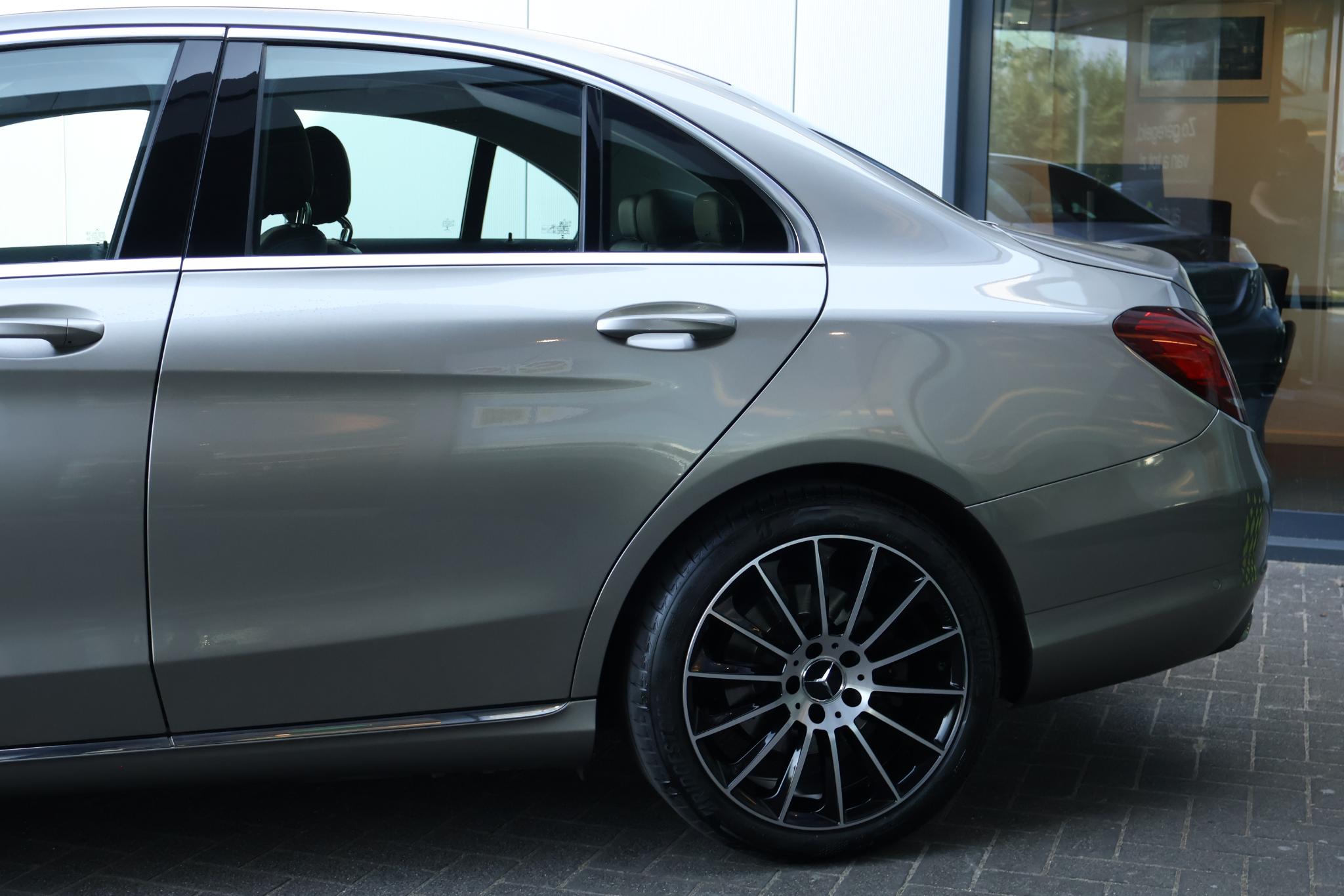 Mercedes-Benz C-Klasse 200 d - Afbeelding 4
