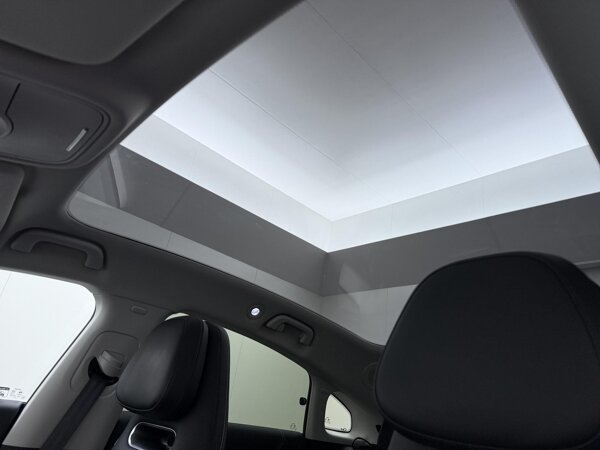Halo Panoramic Sunroof