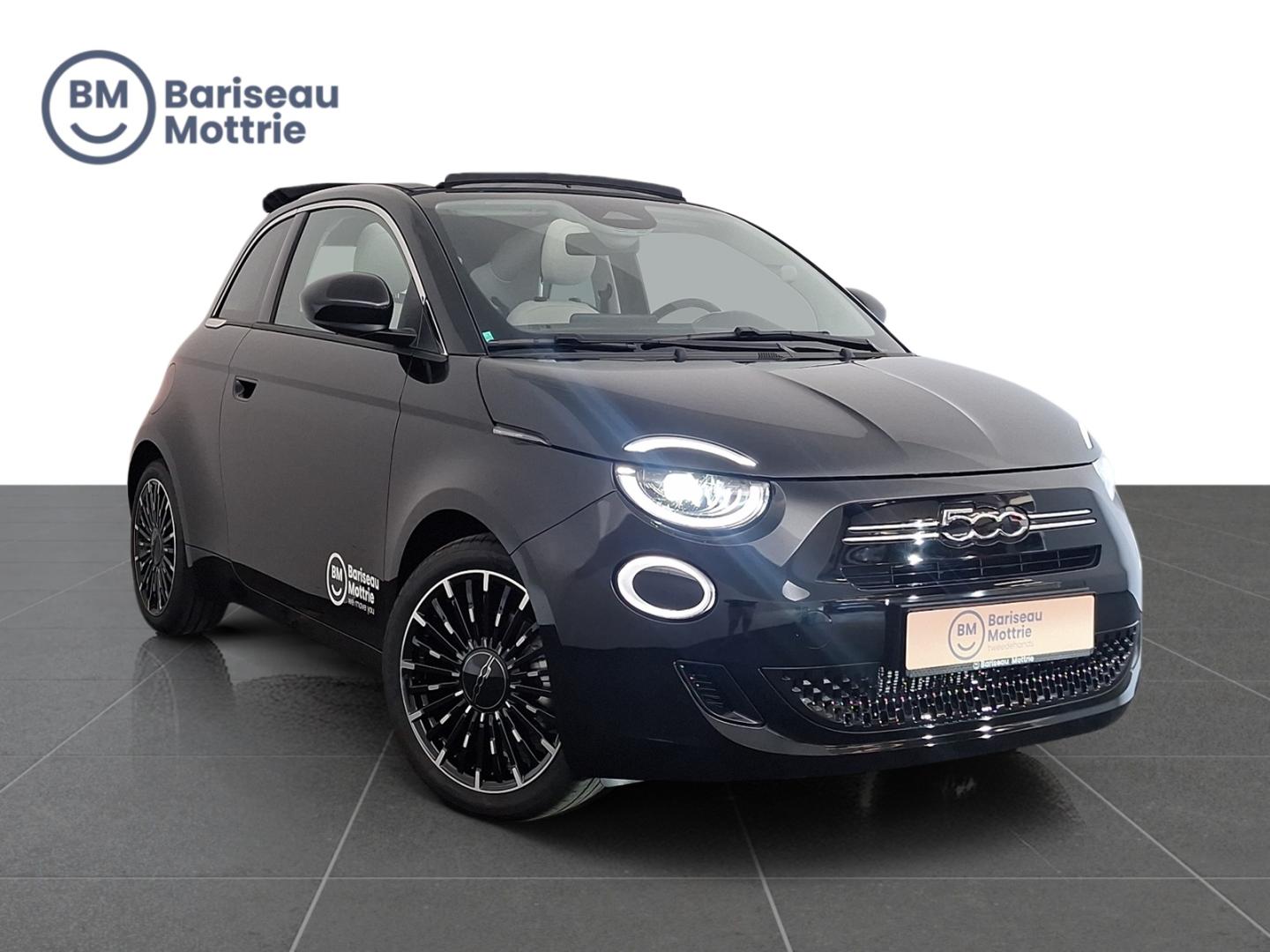Fiat 500 Cabrio 500 Hybrid ICON *CAMERA EN SENSOREN ACHTER*CARPLAY*DAB*KLIMAATREGELING*