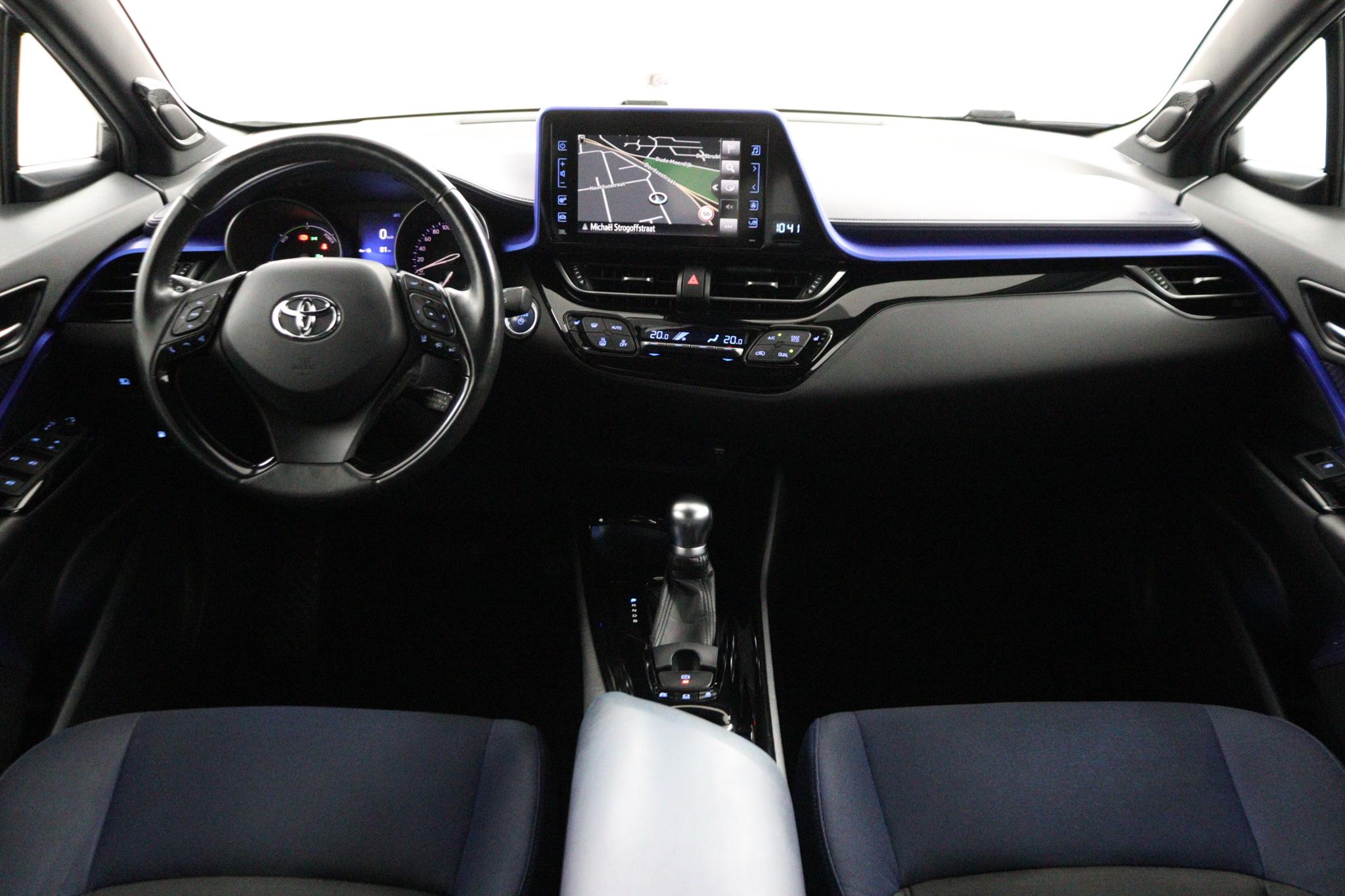 Toyota C-HR 1.8 Hybrid Bi-Tone Plus - Afbeelding 4