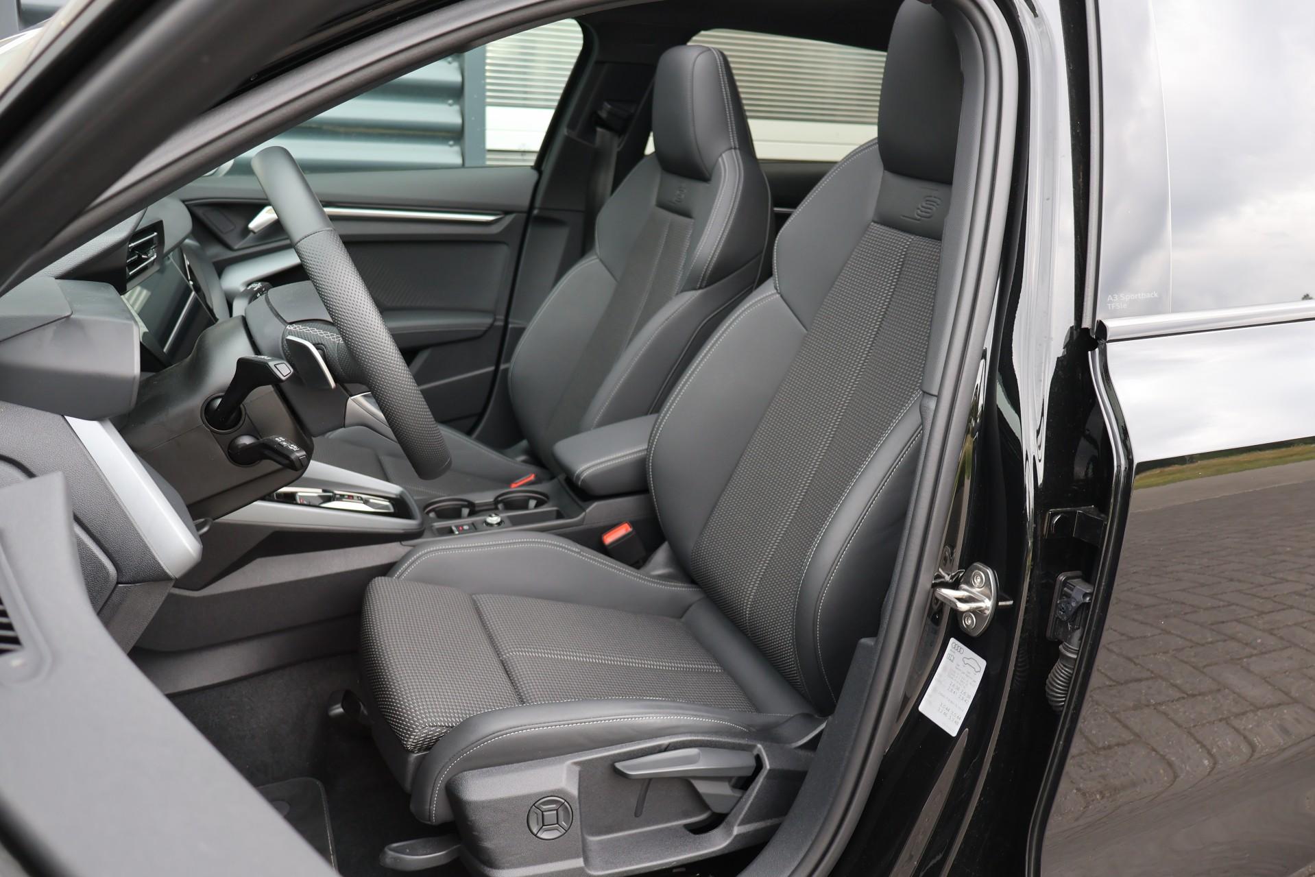 Audi A3 Sportback 45 TFSIe 272pk S edition Competition - Afbeelding 4