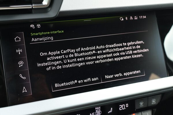 Apple Carplay/Android Auto