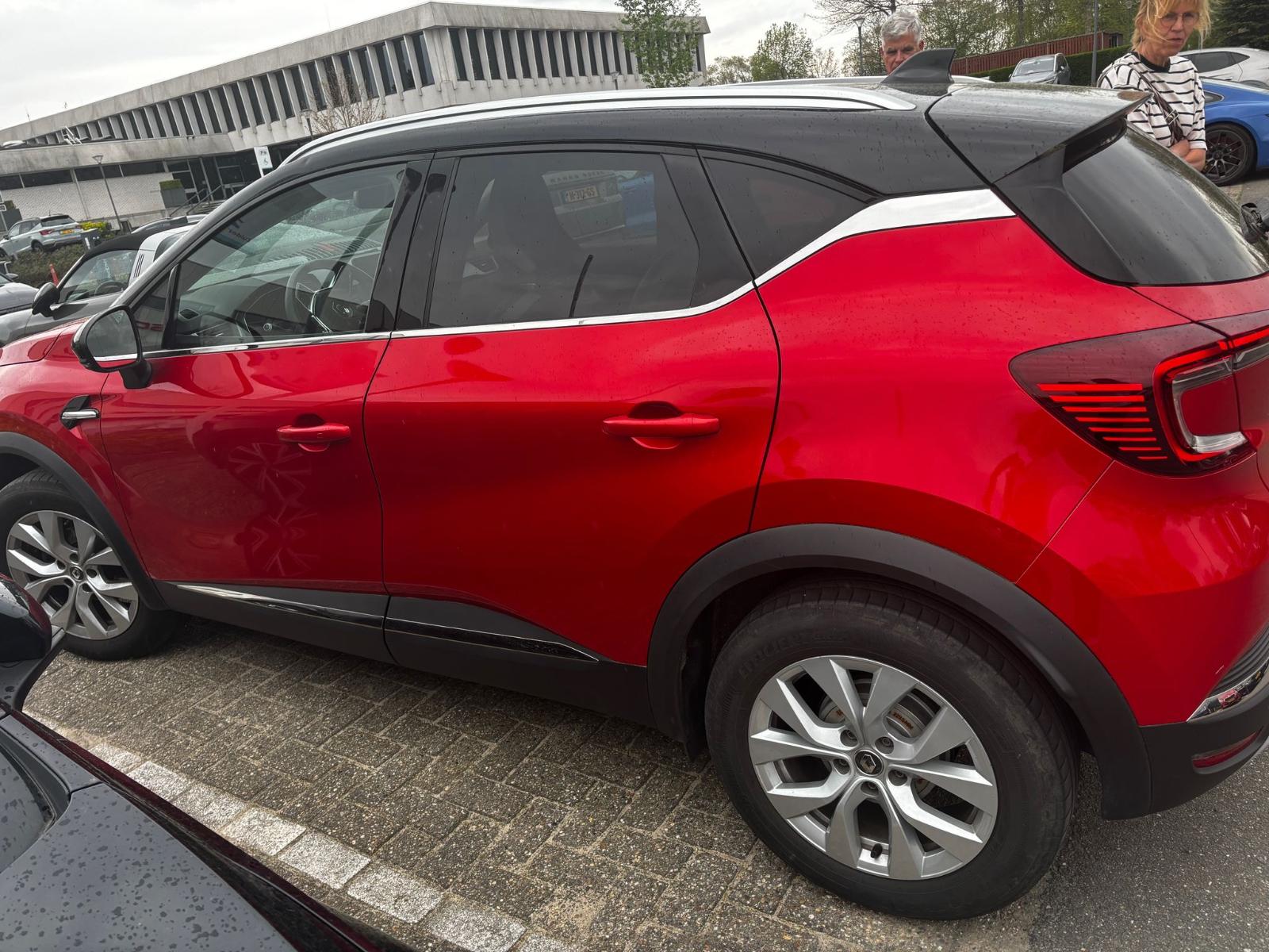 Renault Captur TCe 140 EDC Intens - Afbeelding 3