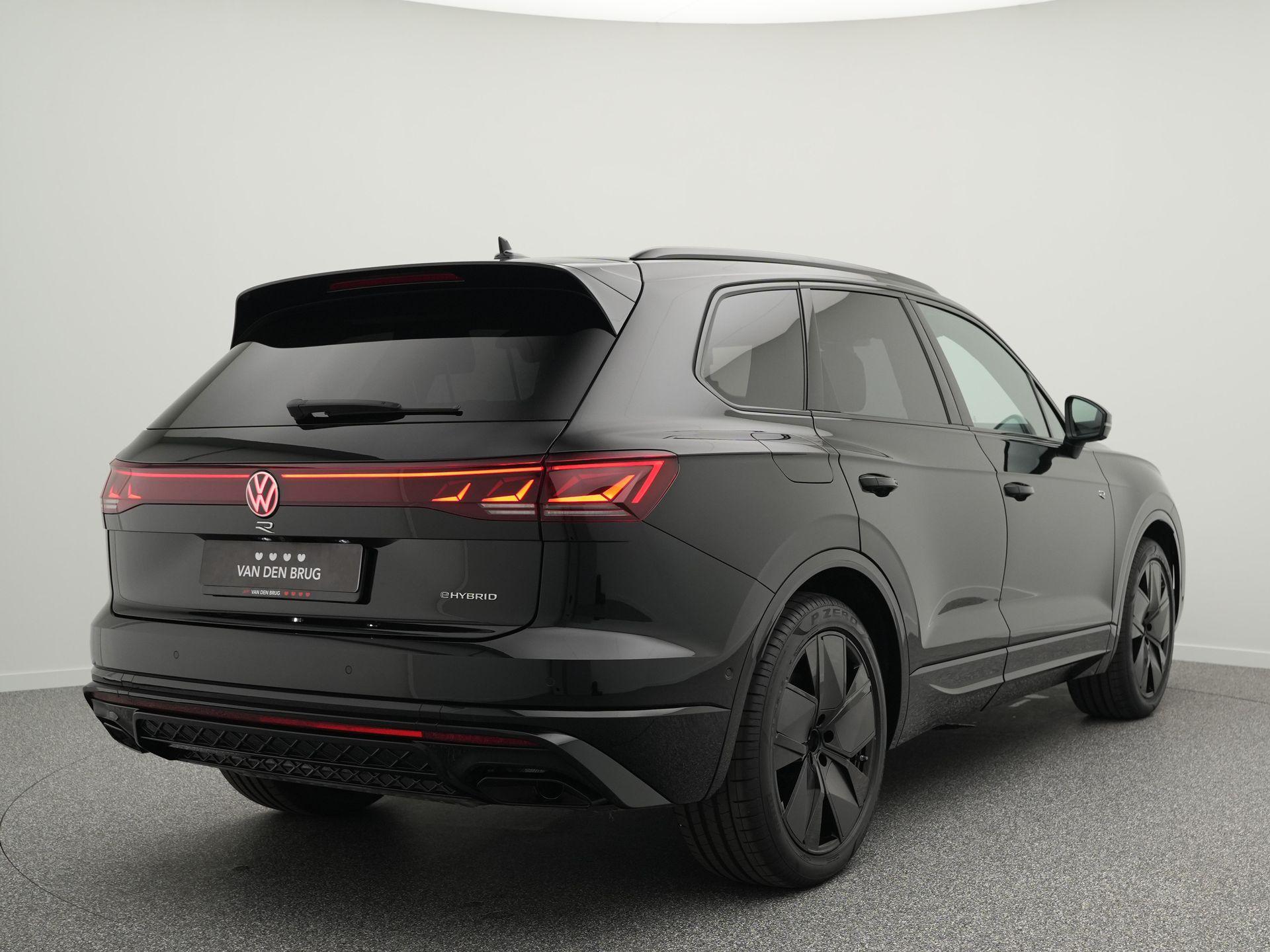 Volkswagen Touareg 3.0 R TSi 462 PK eHybrid 4MOTION - Afbeelding 3