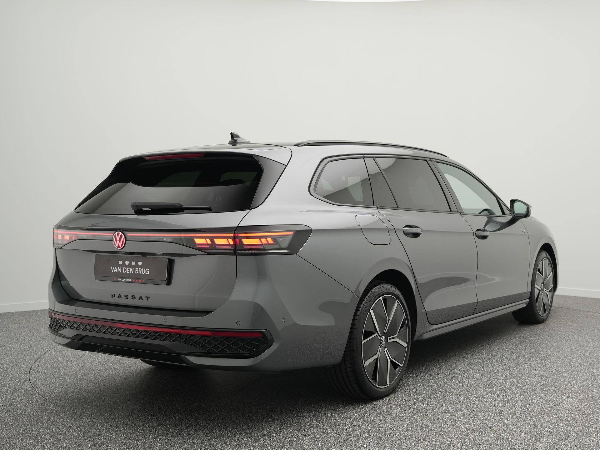 Volkswagen Passat Variant R-Line 1.5 eHybrid 272 PK - Afbeelding 3