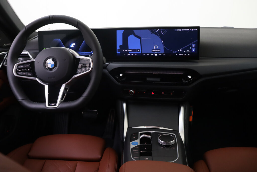 BMW i4 23
