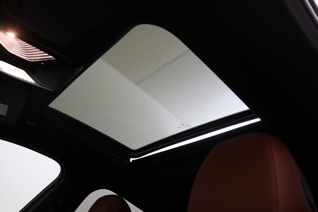 BMW i4 52