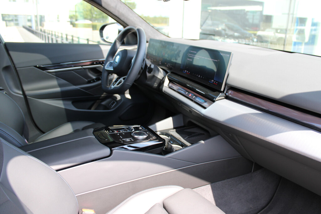 BMW 5 Serie 32