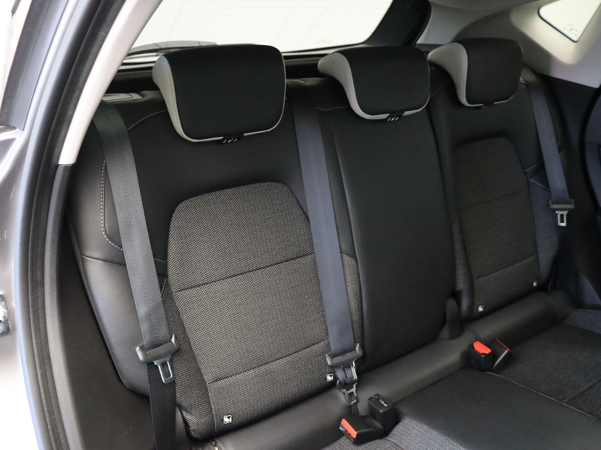 Renault Captur E-Tech Hybrid 145pk Intens - Afbeelding 10