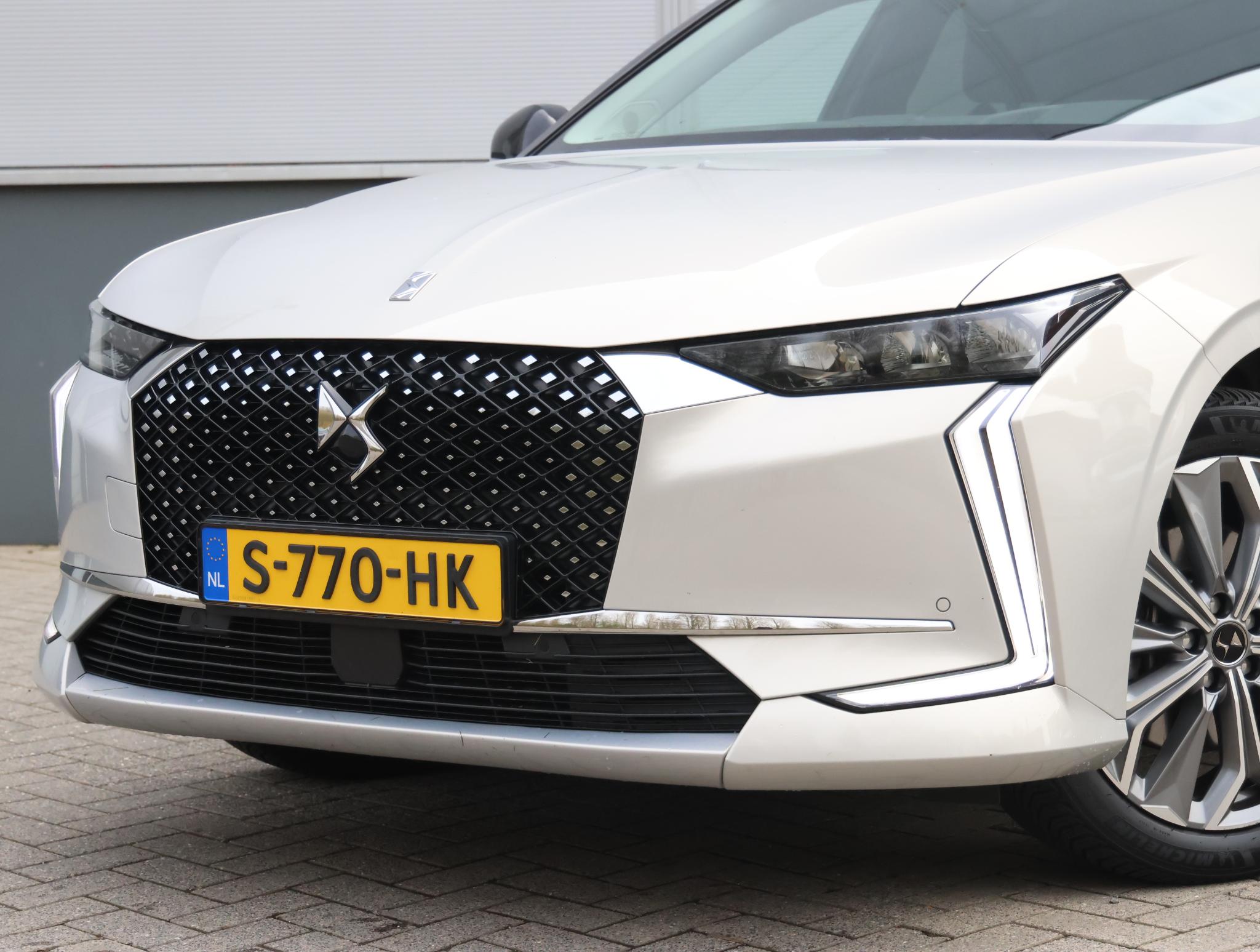 DS DS 4